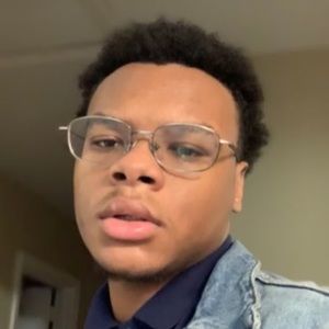 Meet your Posher, Kameron